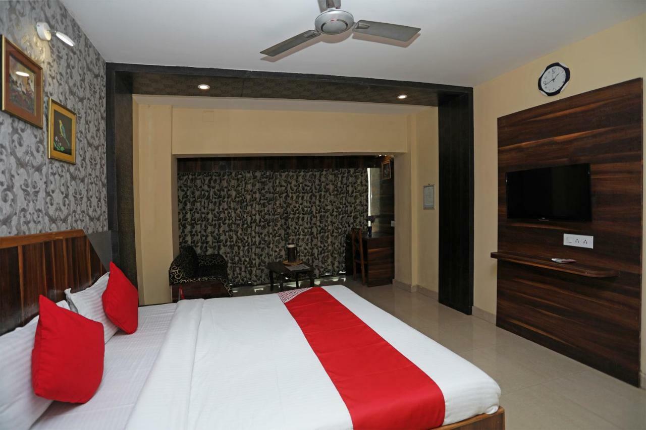 Oyo 4065 Hotel Richi Bhubaneswar Exterior photo